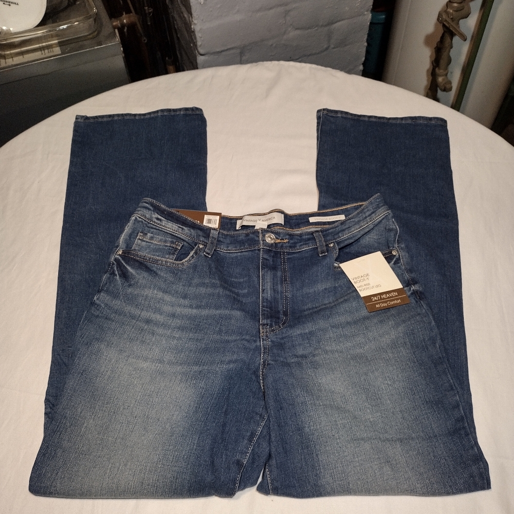 Vintage America Victory Medium Blue Wash Mid-Rise Classic Fit Slim Bootcut Jeans